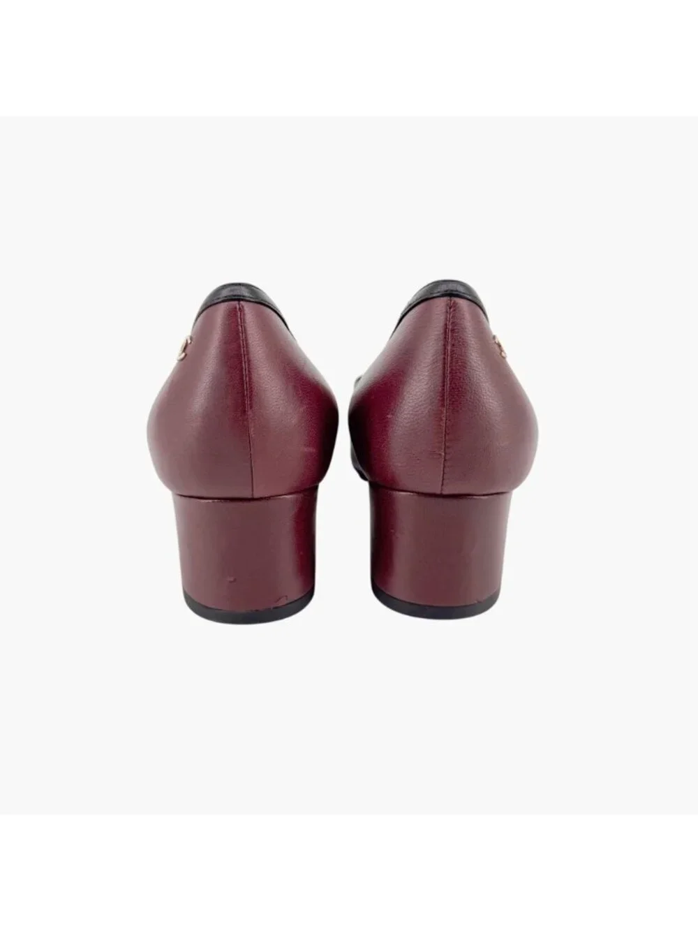 Chanel Pointed Toe Bow Pumps Size 38 US 7-7.5 Maroon Leather CC Mid Block Heel